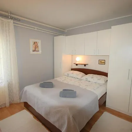 By The Sea Njivice, Krk - 21323 Apartment Njivice