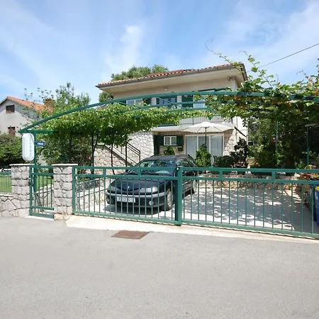Apartment By The Sea Njivice, Krk - 21323 Njivice