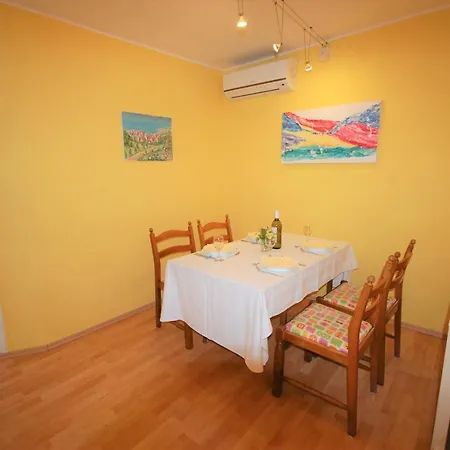 Apartment By The Sea Njivice, Krk - 21323